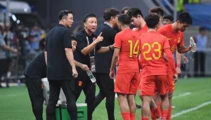 半岛体育官方网站-成耀东：两战塔吉克提升了体能 国奥还有备战时间