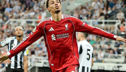 半岛体育APP-埃基蒂克2场造3球，纽卡斯尔坚持要价1.5亿镑，伊萨克还值得买吗