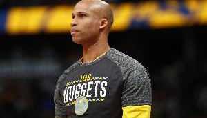 半岛体育-巴克利：詹杜导致了第二土豪线！RJ：你也去了火箭 湖人04年组F4